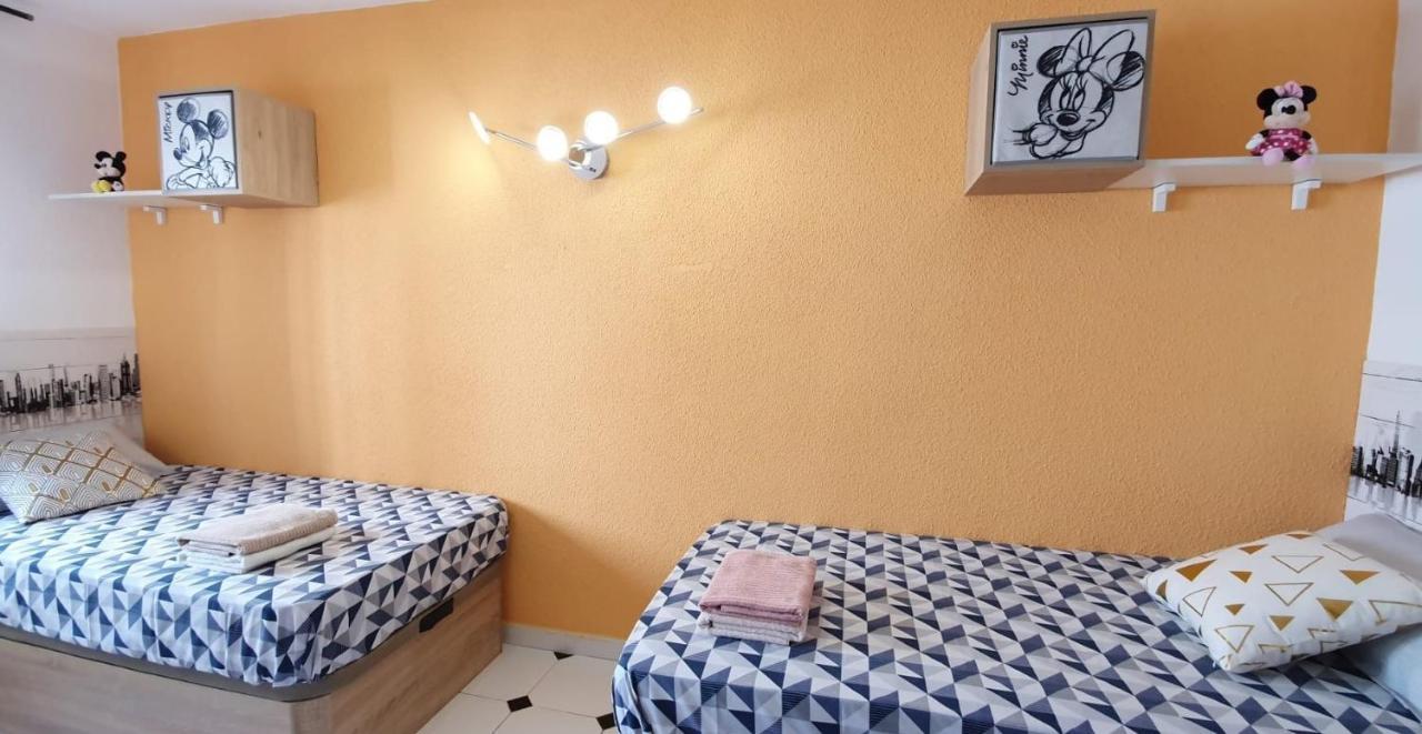 Encantadora Vivienda En El Paseo Maritimo De Салоу Екстериор снимка
