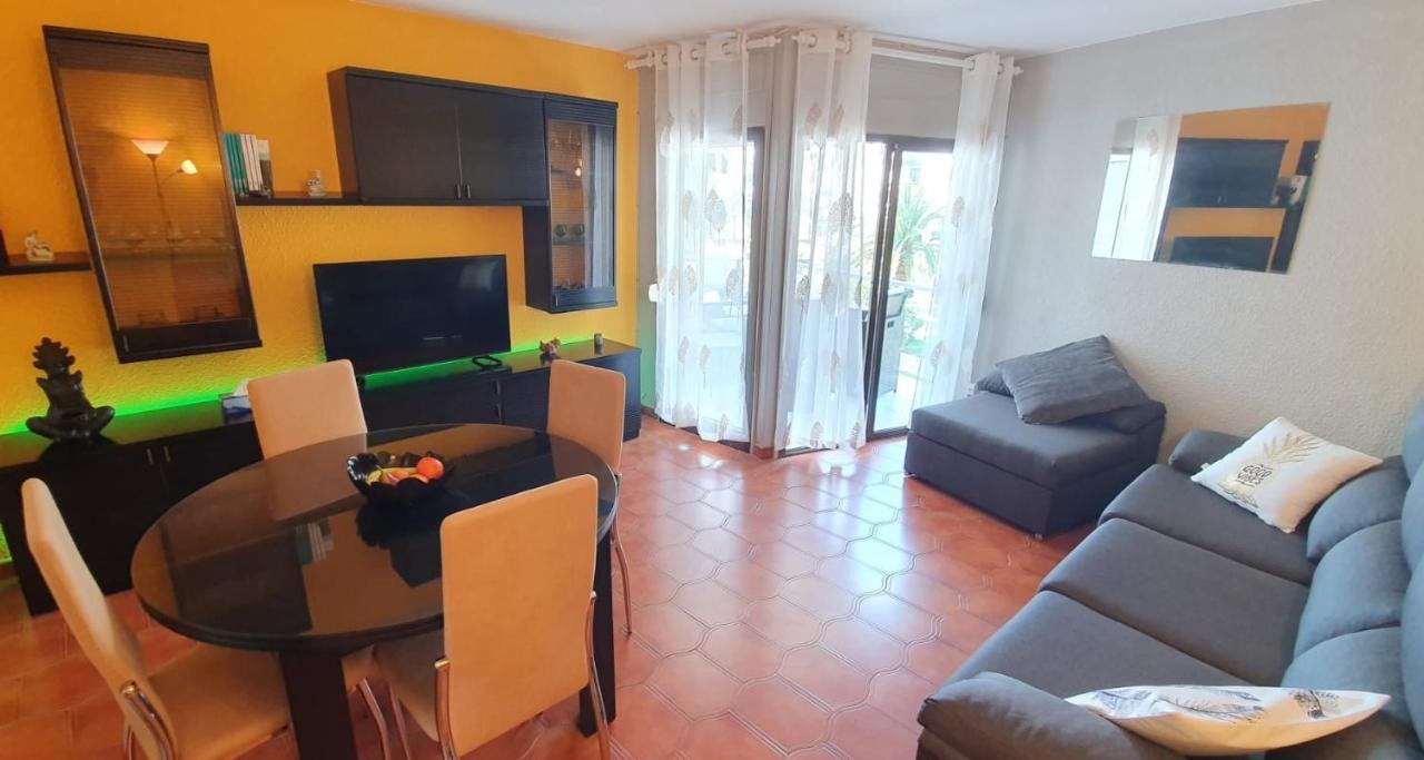 Encantadora Vivienda En El Paseo Maritimo De Салоу Екстериор снимка