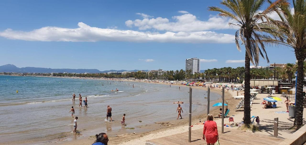 Encantadora Vivienda En El Paseo Maritimo De Салоу Екстериор снимка